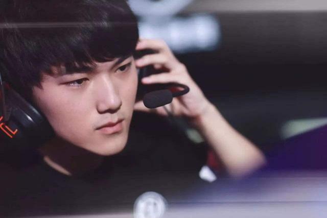 Complexity在IEM Cologne 2024 Play-in中战胜 ALTERNATE aTTaX