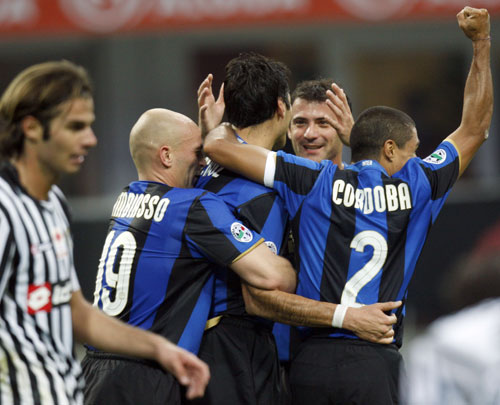 EDward Gaming 轻松击败 Dragon Rangers 晋级 VCT 2025： 中国 Kickoff 下半区决赛