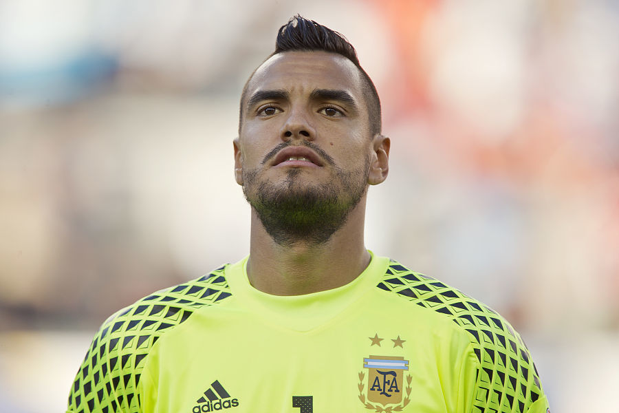 G2在 s1mple 上的传闻：“我们比他更关注年轻球员”