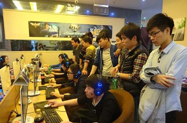 据外网爆料，EDG冠军皮肤将于12.9版本上线